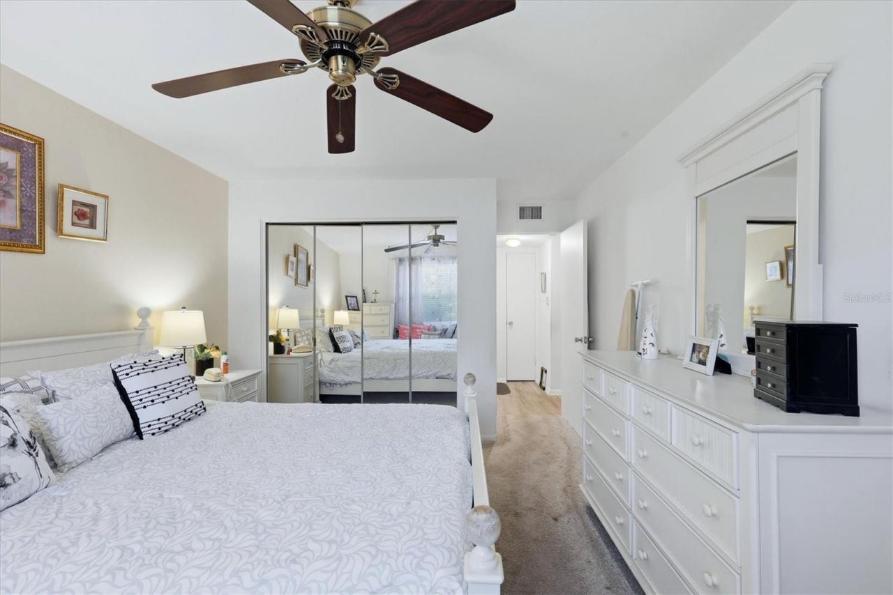 3950 Roxane Boulevard, Unit 4A, Sarasota, FL 34235 Photo