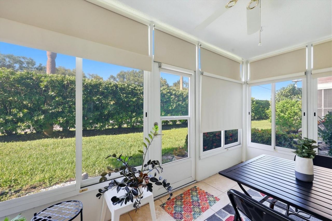 3950 Roxane Boulevard, Unit 4A, Sarasota, FL 34235 Photo
