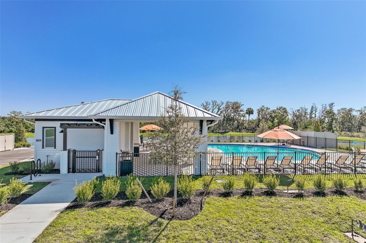 4327 109th Street E, Palmetto, FL 34221 Photo