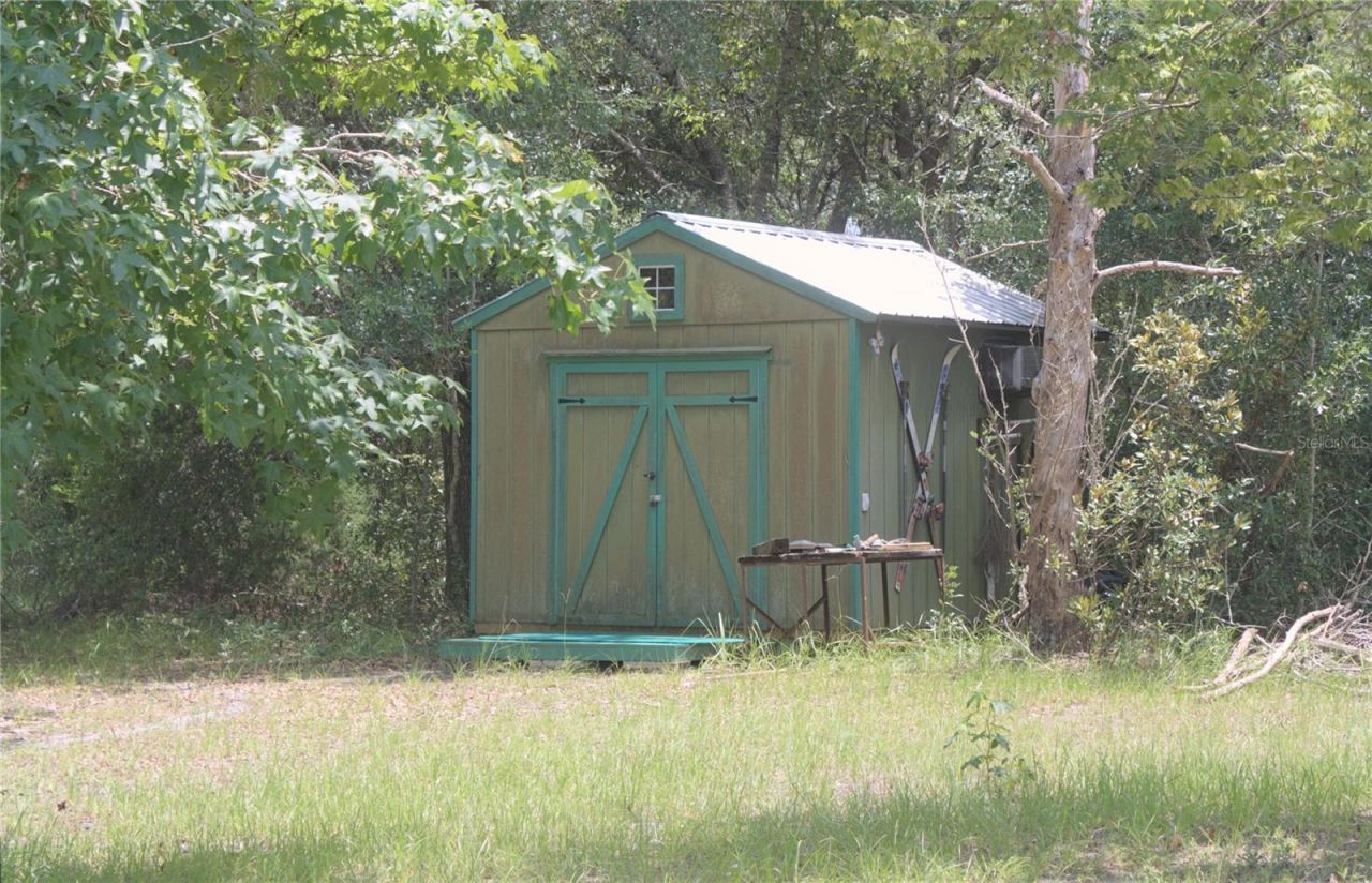 40449 Holly Branch Road, Eustis, FL 32736 Photo