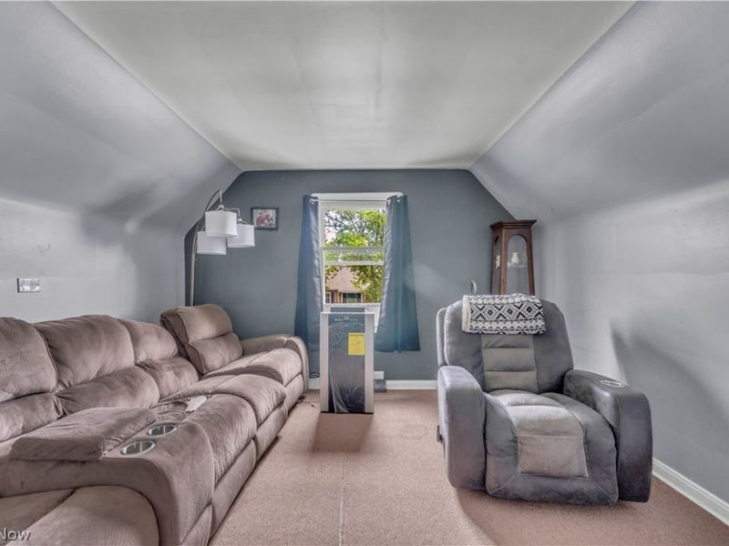 7601 Wooster, Parma, OH 44129 Photo 22