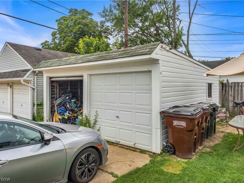 7601 Wooster, Parma, OH 44129 Photo 38