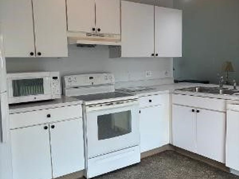 38365 Wood, Willoughby, OH 44094 Photo 32