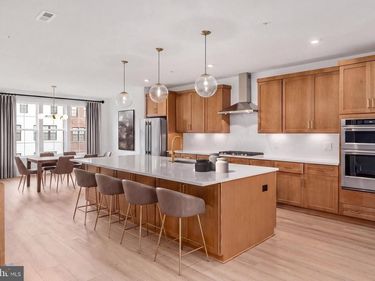 22093 MIDMOORE DRIVE, ASHBURN, VA 20148