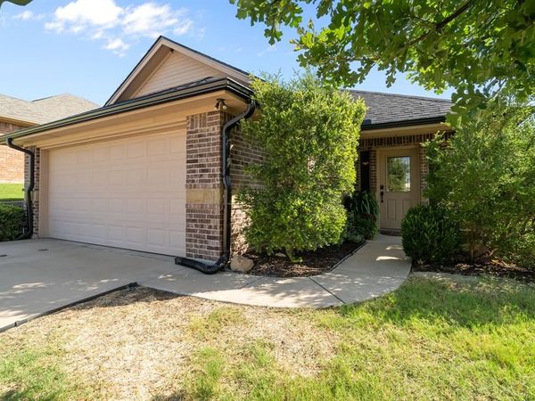 1261 Newcastle Drive, Weatherford, TX 76086