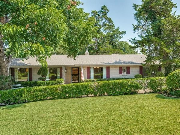 925 Knott Place , Dallas, TX 75208
