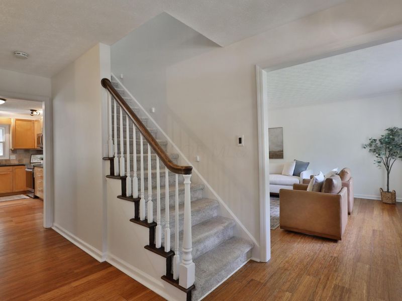 5764 Shadowbrook Drive, Columbus, OH 43235 Photo 6