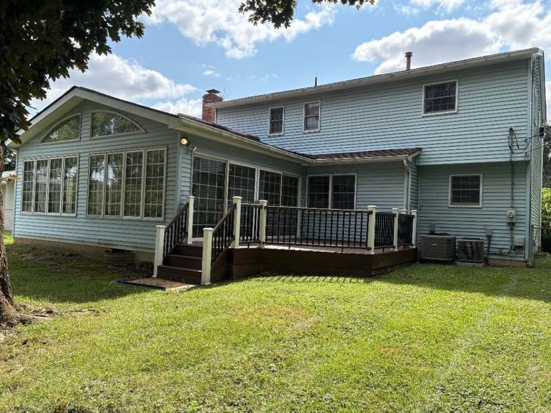 4770 Larwell Drive, Columbus, OH 43220 Photo 2
