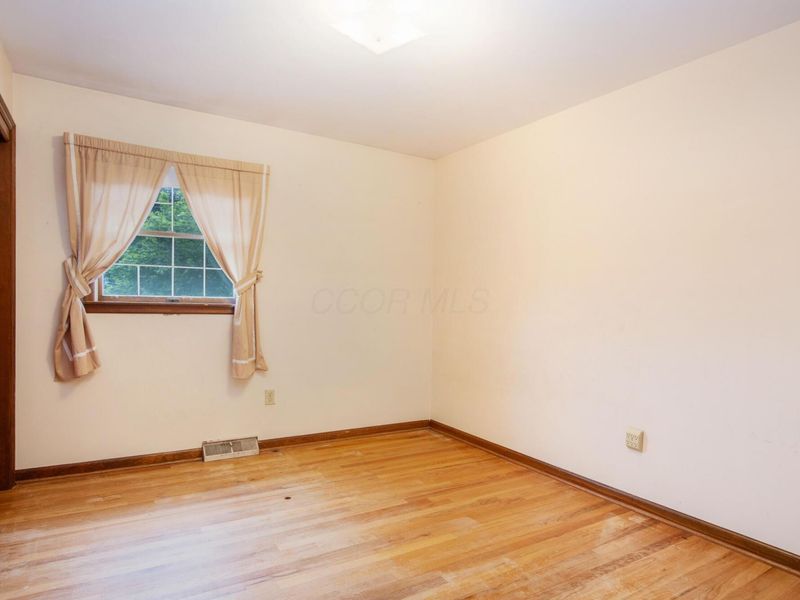 4770 Larwell Drive, Columbus, OH 43220 Photo 26