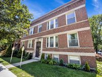 1457 W Thome Avenue, Chicago, IL 60660 primary photo