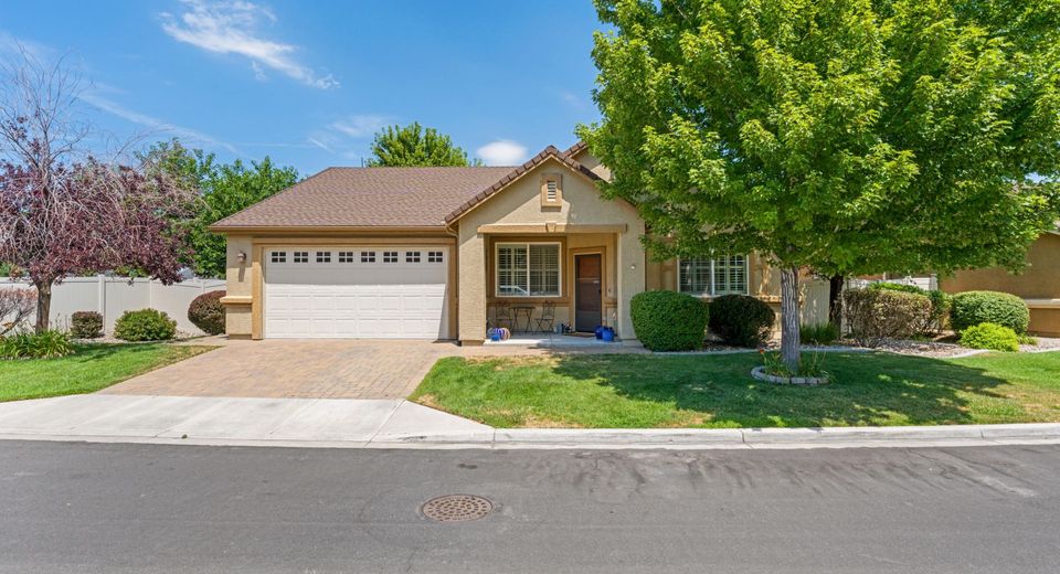 11099 Colton Drive, Reno, NV 89521 Photo