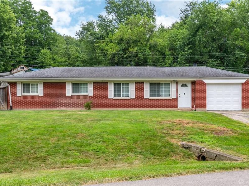 816 Country View Drive, Beavercreek, OH 45430 Photo 4