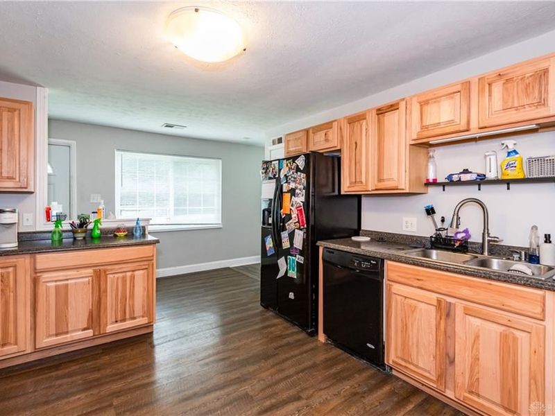 816 Country View Drive, Beavercreek, OH 45430 Photo 8