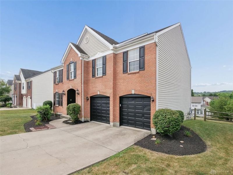 105 Stablewatch Court, Monroe, OH 45050 Photo 3