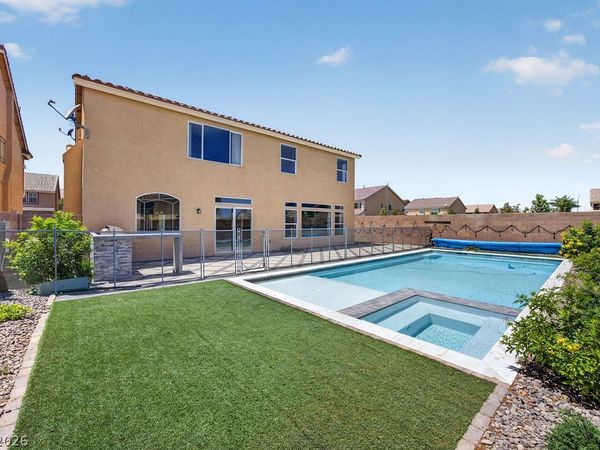 9610 Twin Rivers Court , Las Vegas, NV 89139