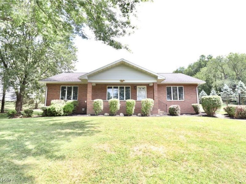 88 Hillside Drive, Dalton, OH 44618 Photo 2