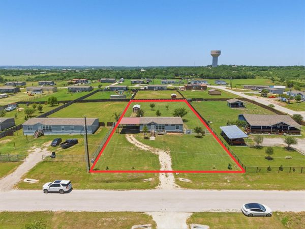 293 Alma LN , Kyle, TX 78640
