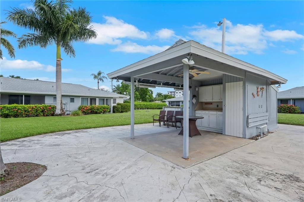 175 Crown Dr, Naples, FL 34110 Photo