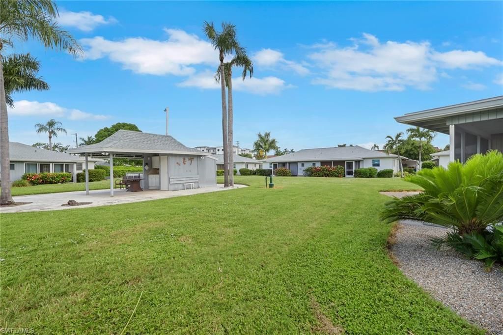 175 Crown Dr, Naples, FL 34110 Photo