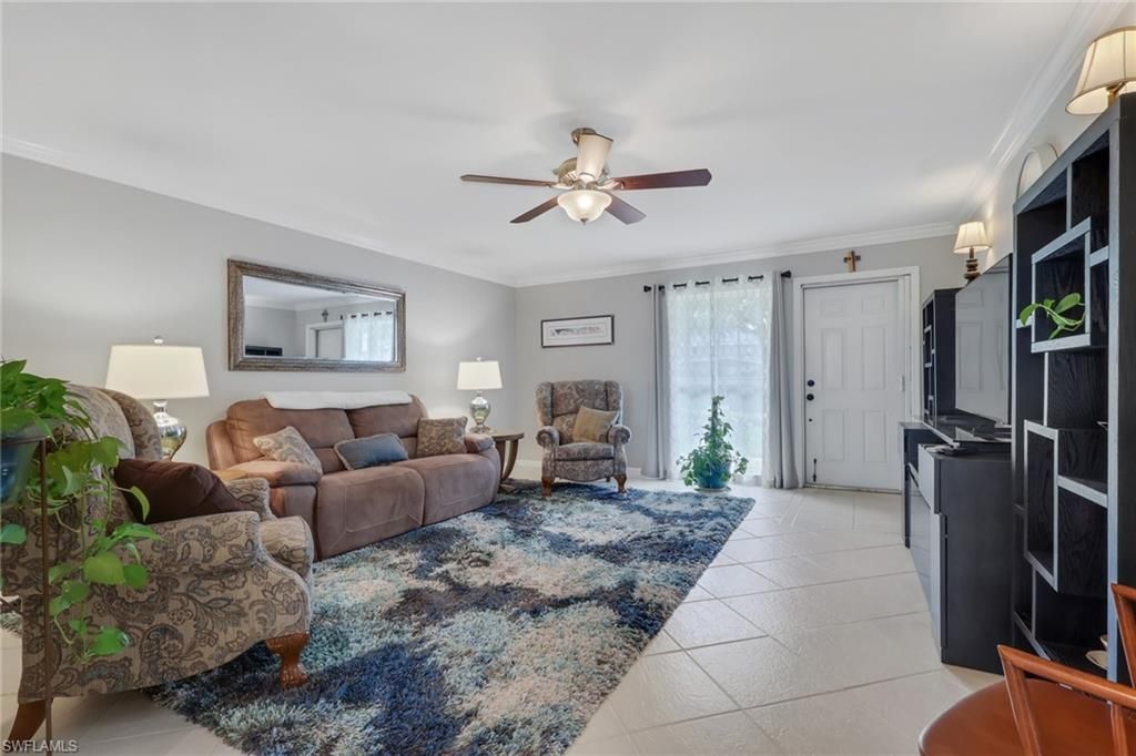 175 Crown Dr, Naples, FL 34110 Photo