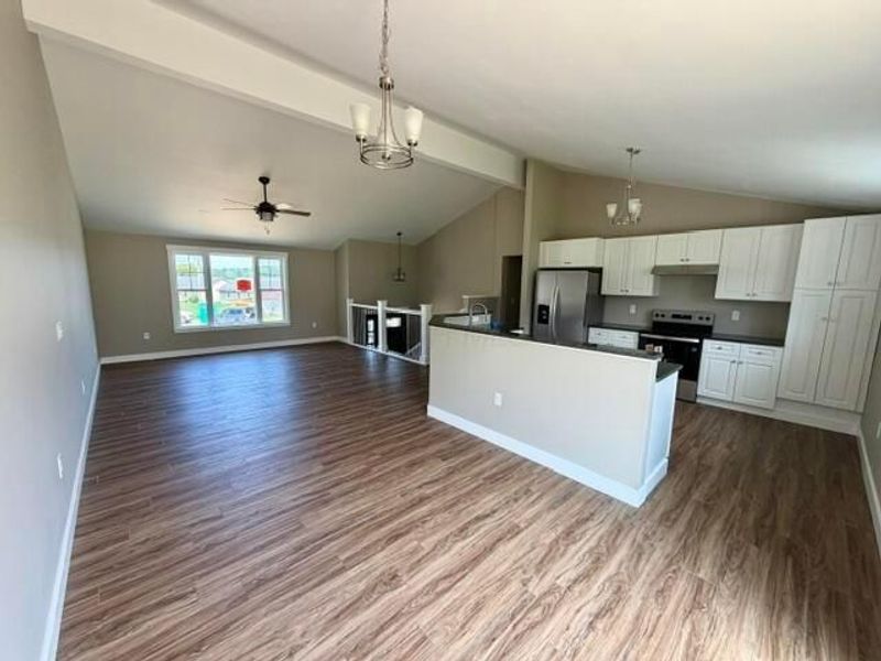 936 Hobart Court, Logan, OH 43138 Photo 10