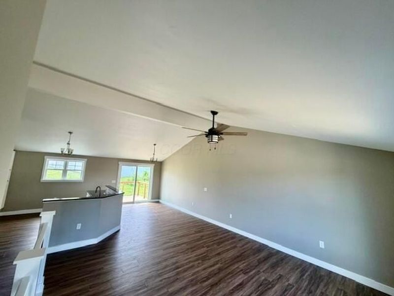 936 Hobart Court, Logan, OH 43138 Photo 5