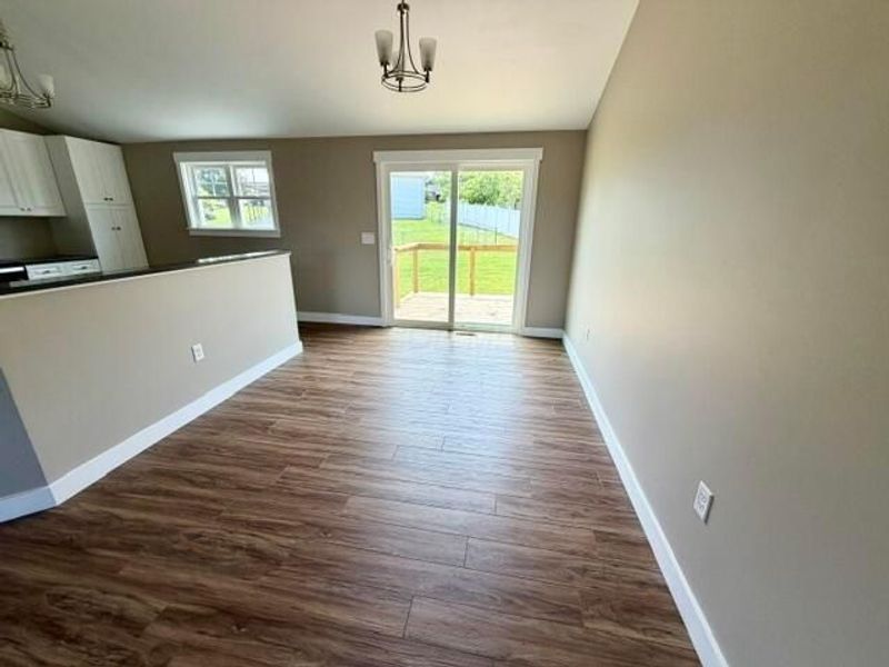 936 Hobart Court, Logan, OH 43138 Photo 9
