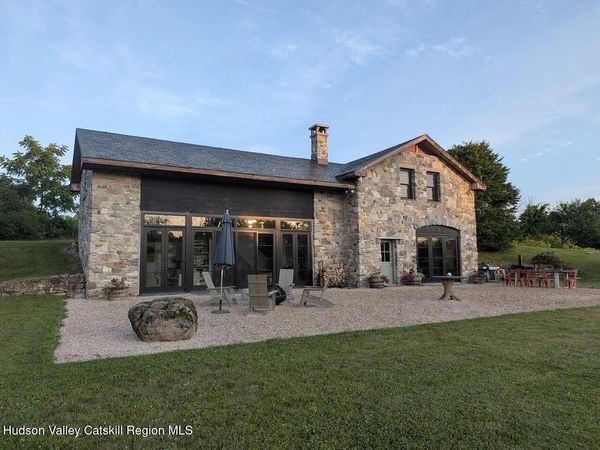 691 Wiltsie Bridge Road, Ancram, NY 12502