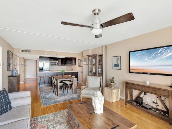 2625 Collins Ave , Unit 1609, Miami Beach, FL 33140