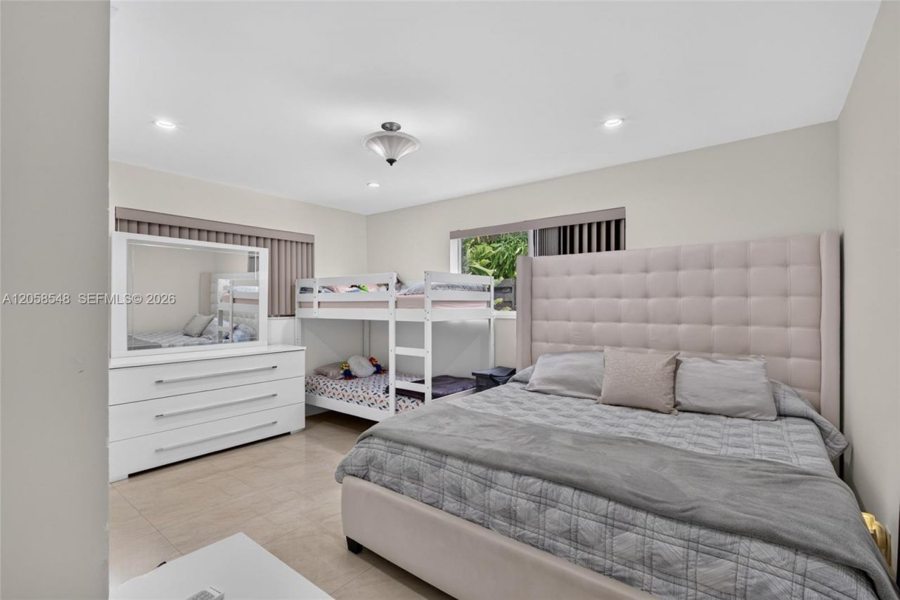7721 Dilido Blvd, Miramar, FL 33023 Photo