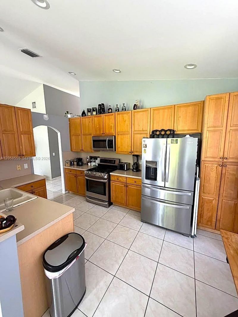 13237 NW 15th Ct, Pembroke Pines, FL 33028 Photo