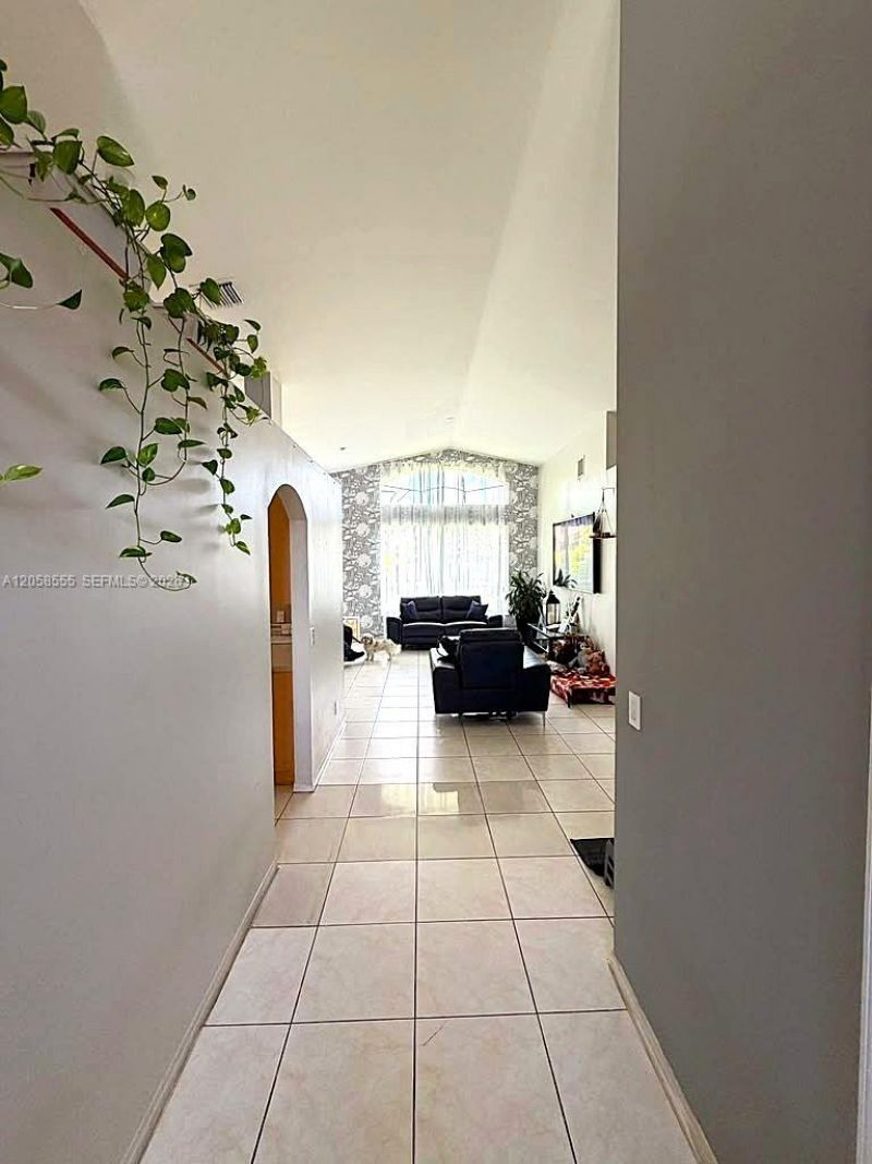 13237 NW 15th Ct, Pembroke Pines, FL 33028 Photo
