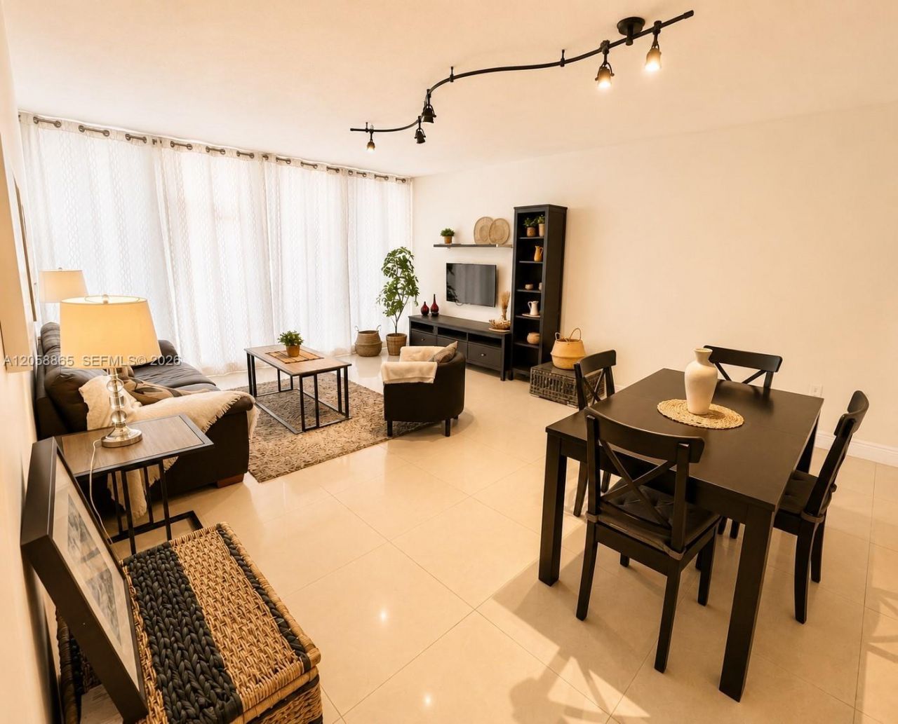 3505 S Ocean Dr , Unit 411, Hollywood, FL 33019 Photo