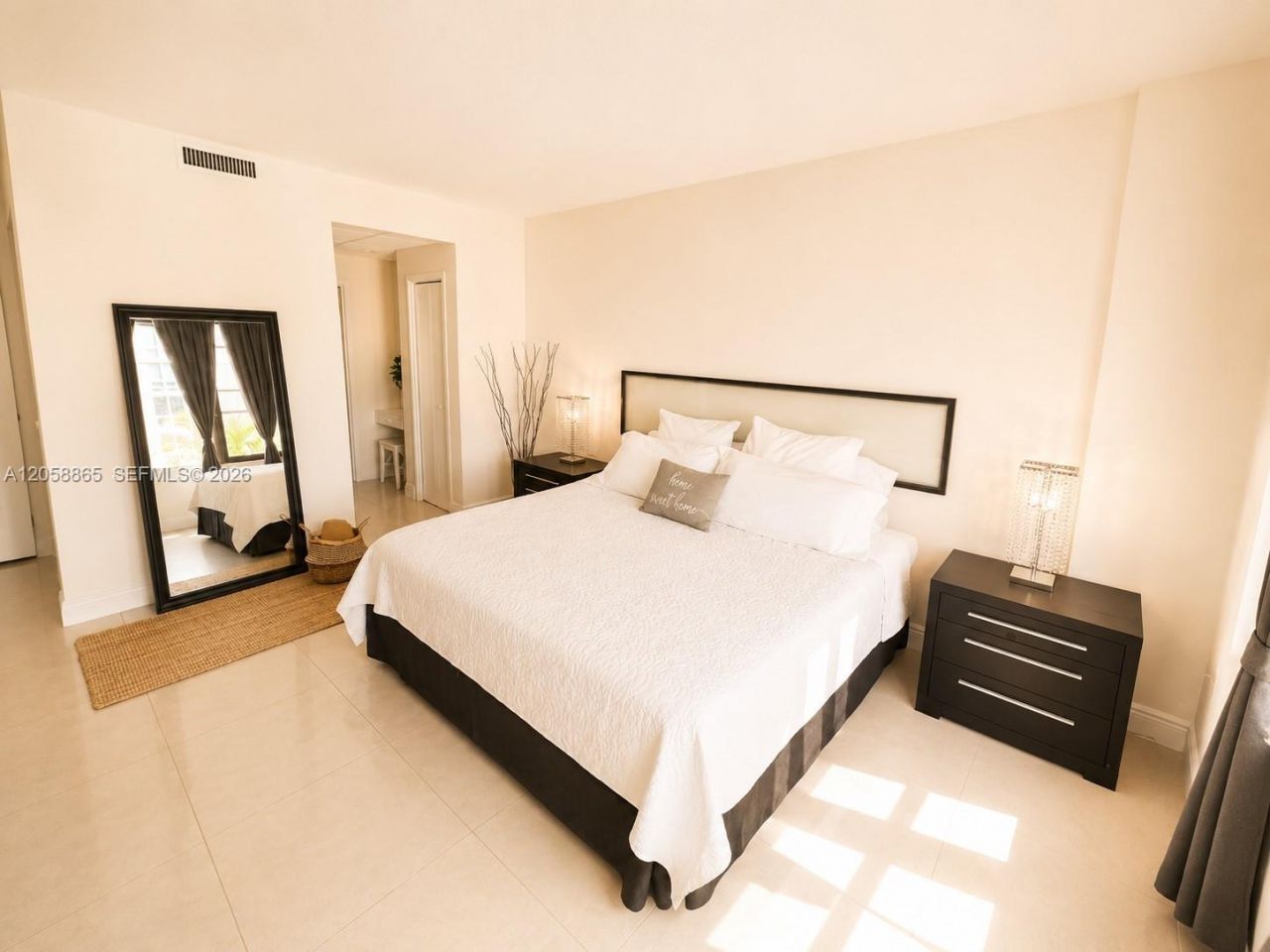 3505 S Ocean Dr , Unit 411, Hollywood, FL 33019 Photo