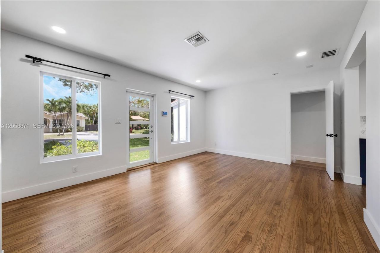 101 NW 100th St, Miami Shores, FL 33150 Photo