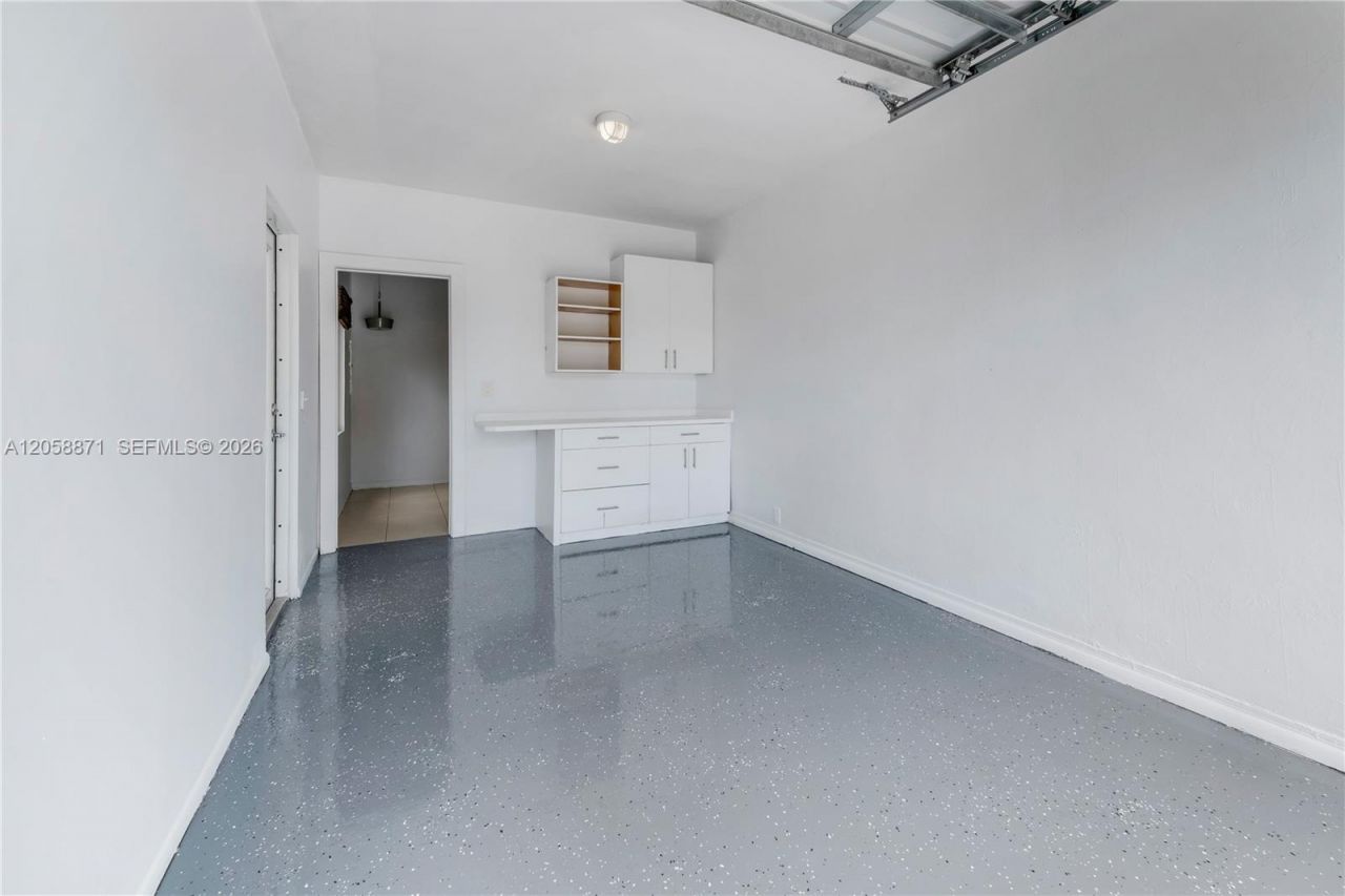 101 NW 100th St, Miami Shores, FL 33150 Photo