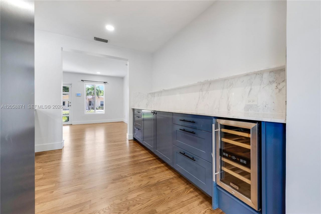 101 NW 100th St, Miami Shores, FL 33150 Photo
