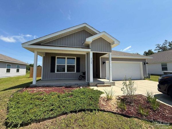 9732 Angel Oak Dr, Pensacola, FL 32526