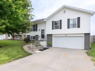 17851 Margo Street, Omaha, NE 68136