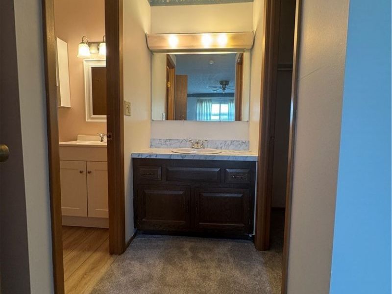 5484 Wildwood Court, Unit B, Willoughby, OH 44094 Photo 20