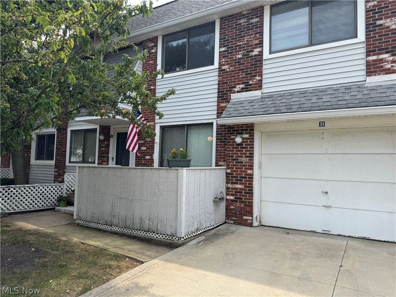 5484 Wildwood Court, Unit B, Willoughby, OH 44094 Photo 31