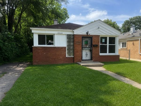 14428 University Avenue , Dolton, IL 60419