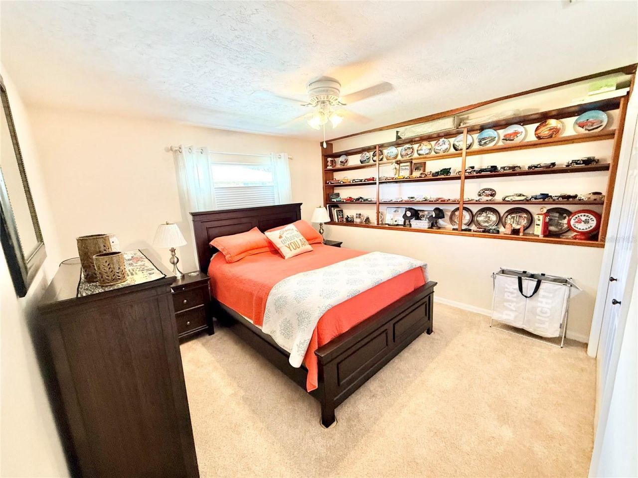 305 W Delaware Street, Tavares, FL 32778 Photo