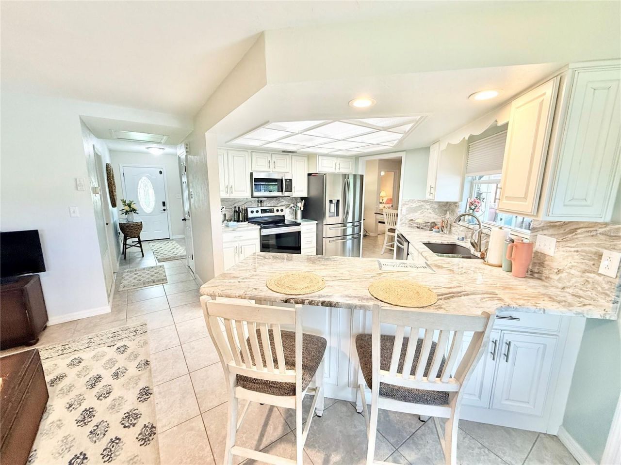 305 W Delaware Street, Tavares, FL 32778 Photo