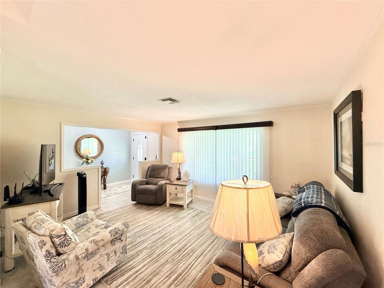 305 W Delaware Street, Tavares, FL 32778 Photo