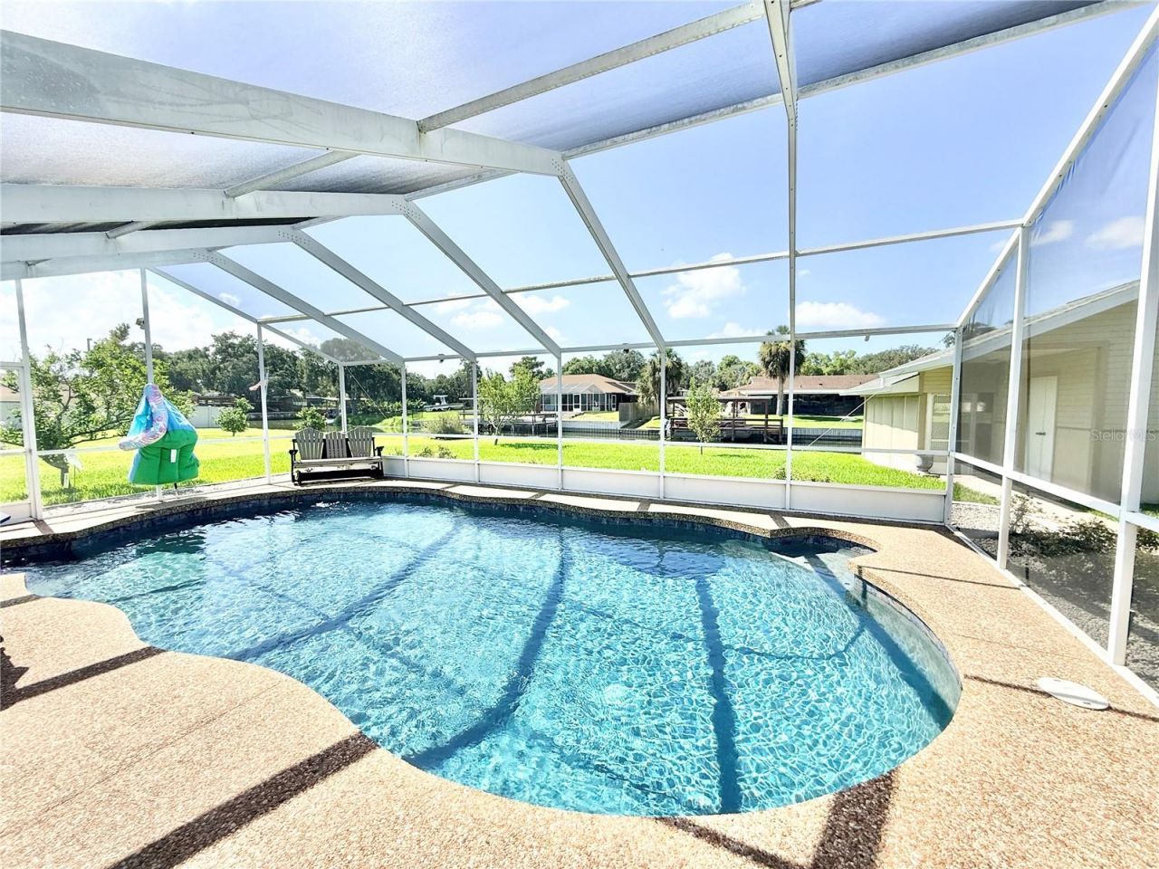 305 W Delaware Street, Tavares, FL 32778 Photo