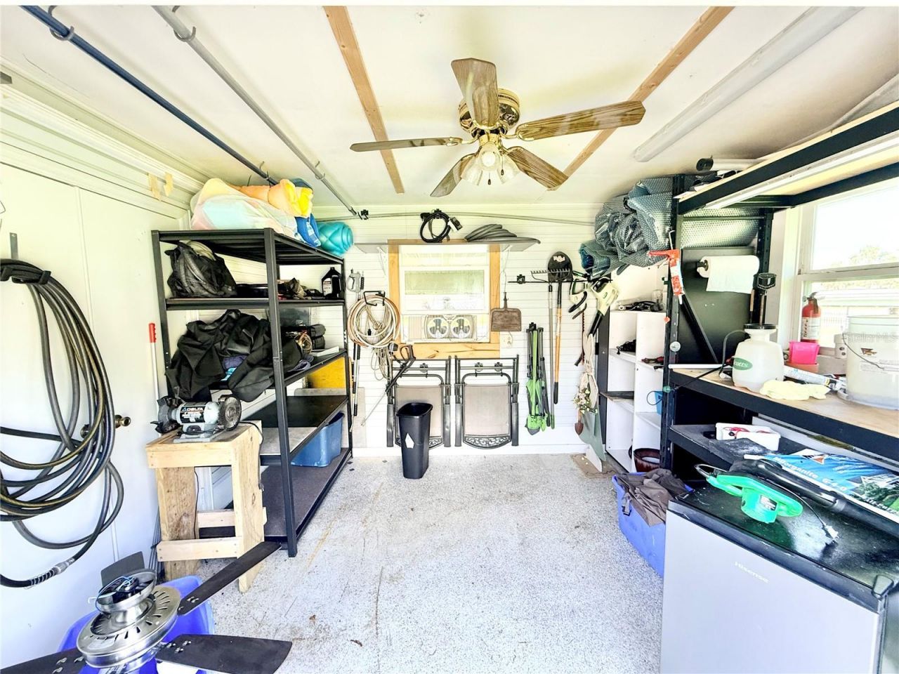 305 W Delaware Street, Tavares, FL 32778 Photo