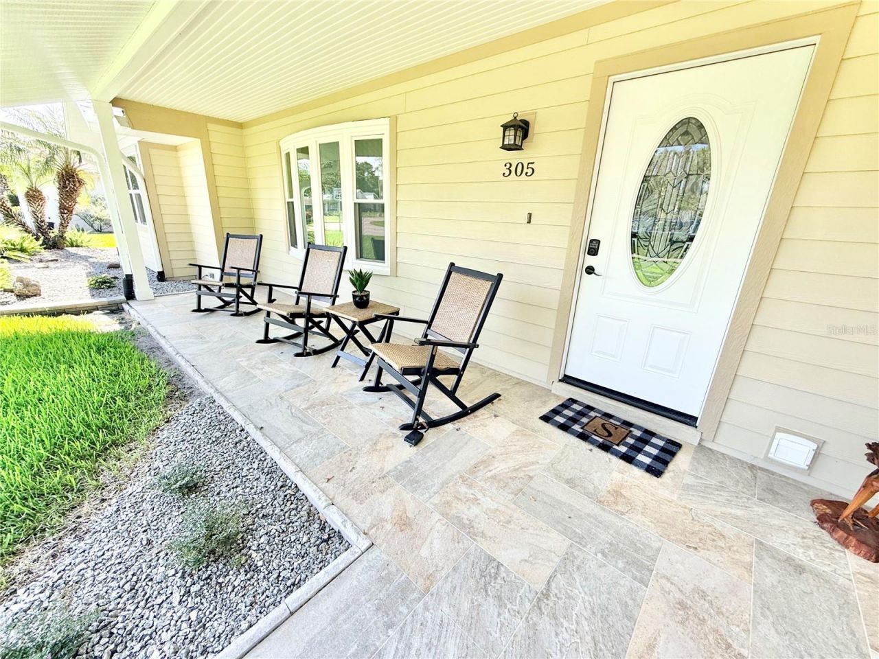 305 W Delaware Street, Tavares, FL 32778 Photo