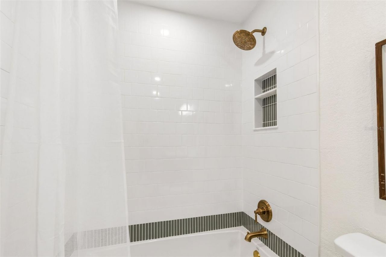 12805 Kimberly Oaks Circle, Largo, FL 33774 Photo
