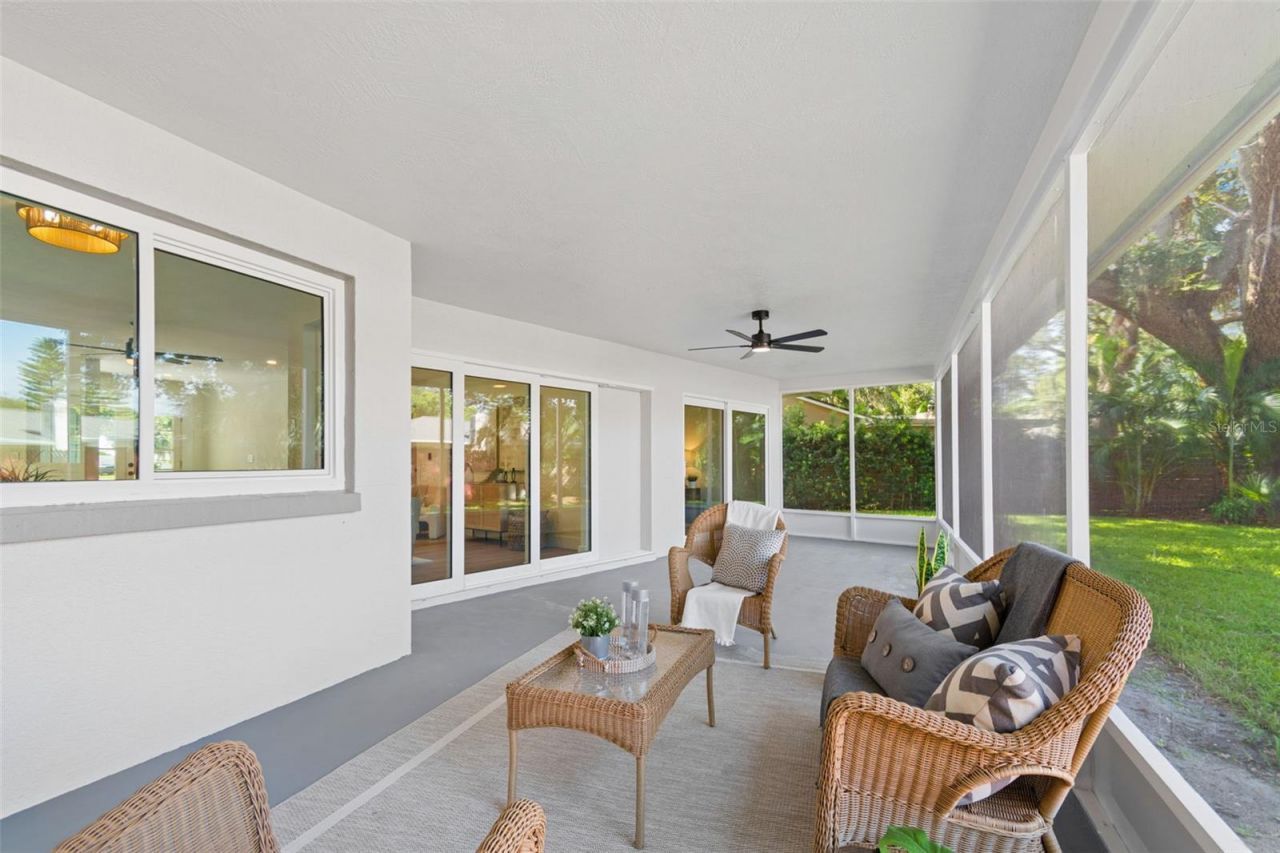 12805 Kimberly Oaks Circle, Largo, FL 33774 Photo